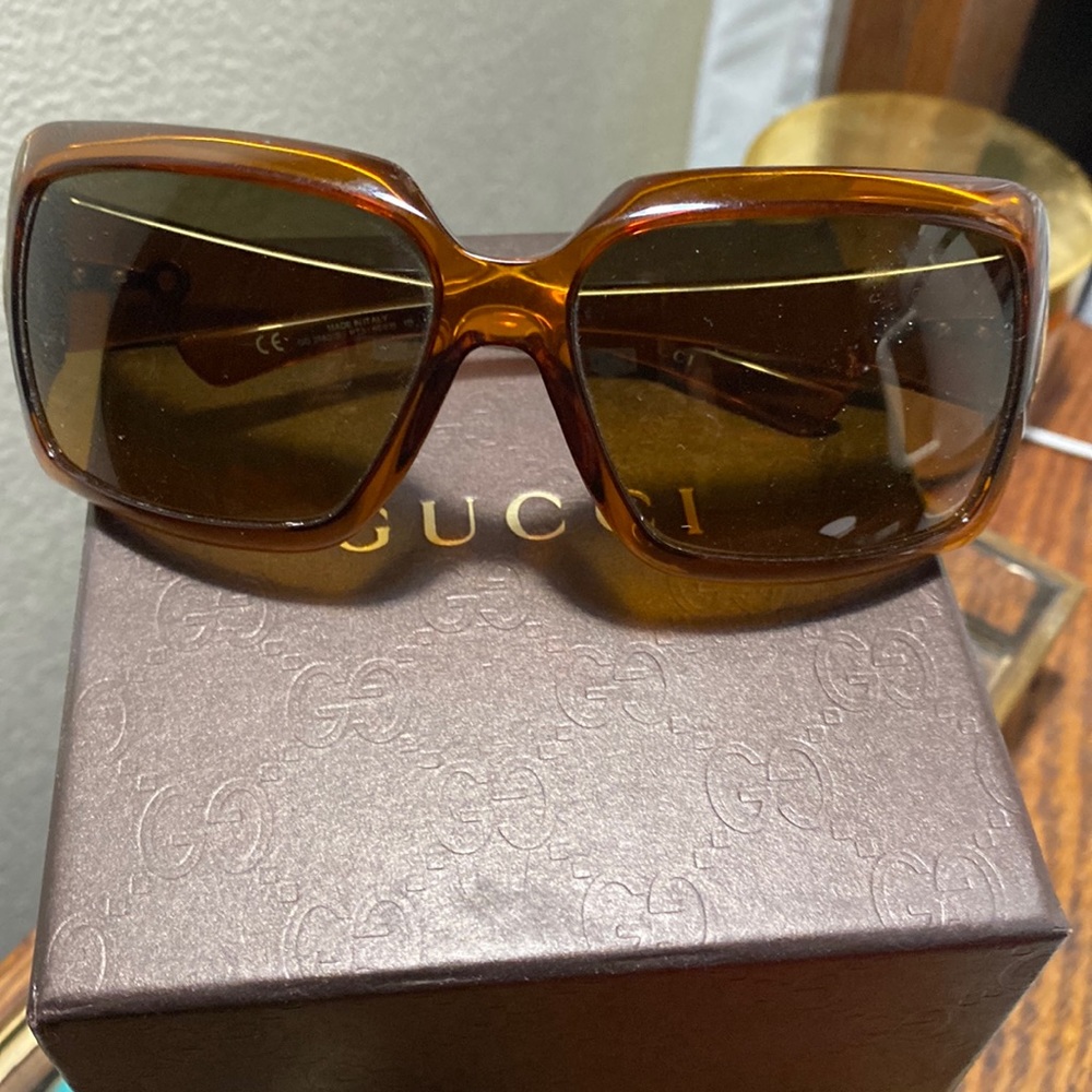 Vintage Y2K Gucci horse bit women’s amber sunglasses
